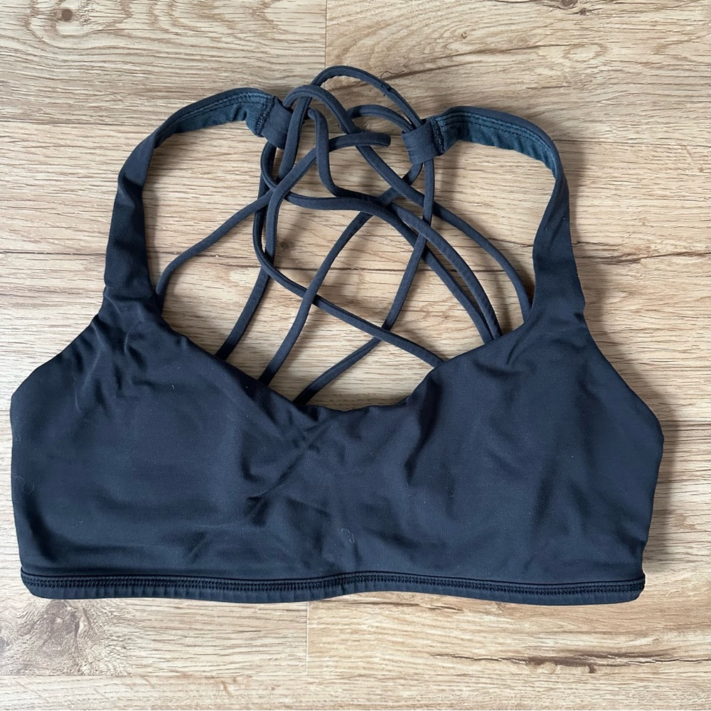 Lululemon Black Free to Be Sports Bra Size 6